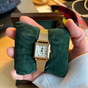 Rosemont woman’s watch Rose gold color (+two more real leather strap)